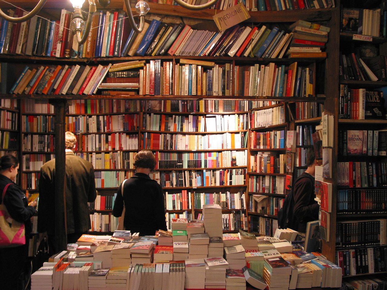 Astoria+Bookshop inside