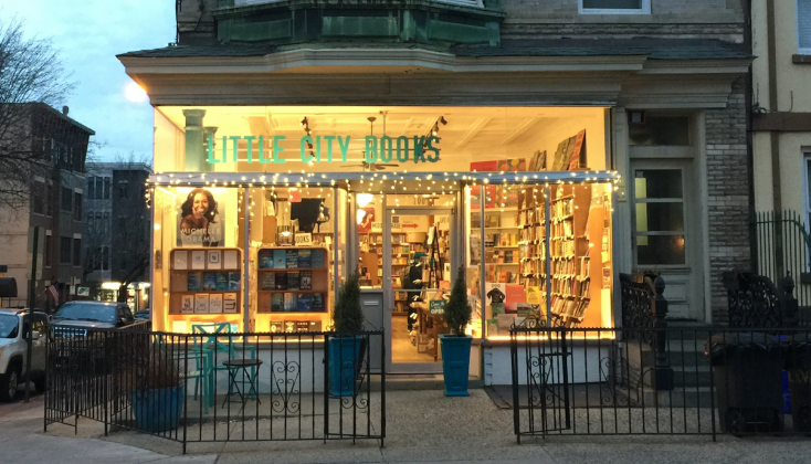 little city books outside