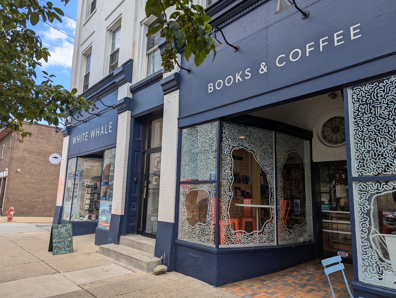 white whale bookstore outside